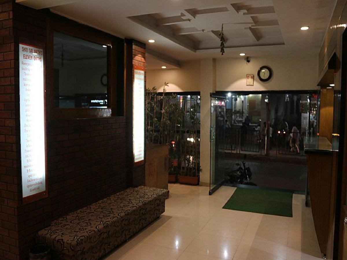 Hotel Shri Krishna Ширді Екстер'єр фото